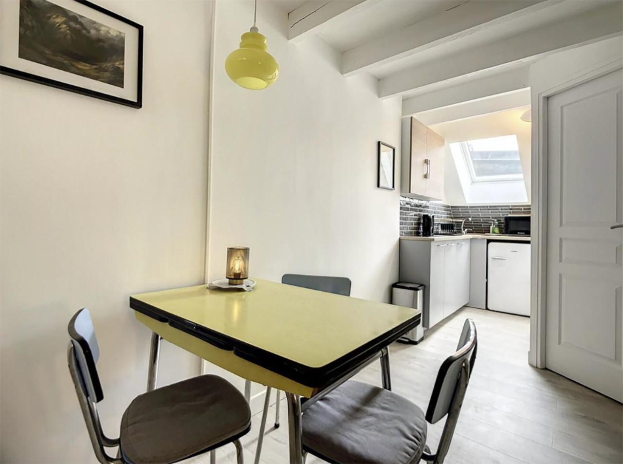 Chez Mily Joli Petit Duplex Plein Centre Villers Cotteret Draps Et Serviettes Fournis Віллер-Котре Екстер'єр фото